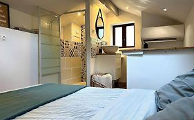 Petite Maison Atypique A Nice
